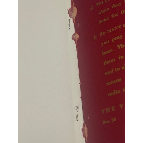 the avent keepsake paperback book 168 pages English red READ - Picture 3 of 9